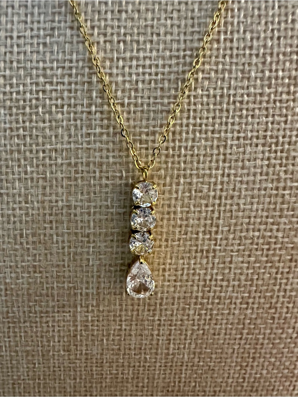 The Sis Kiss Classically Crystal Drop Necklace 14K Gold Plate